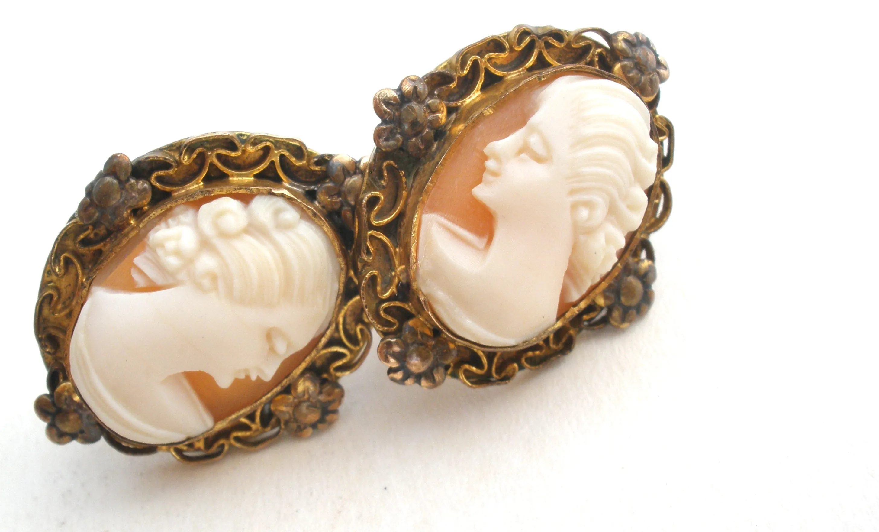 12K Gold Filled Cameo Earrings Vintage