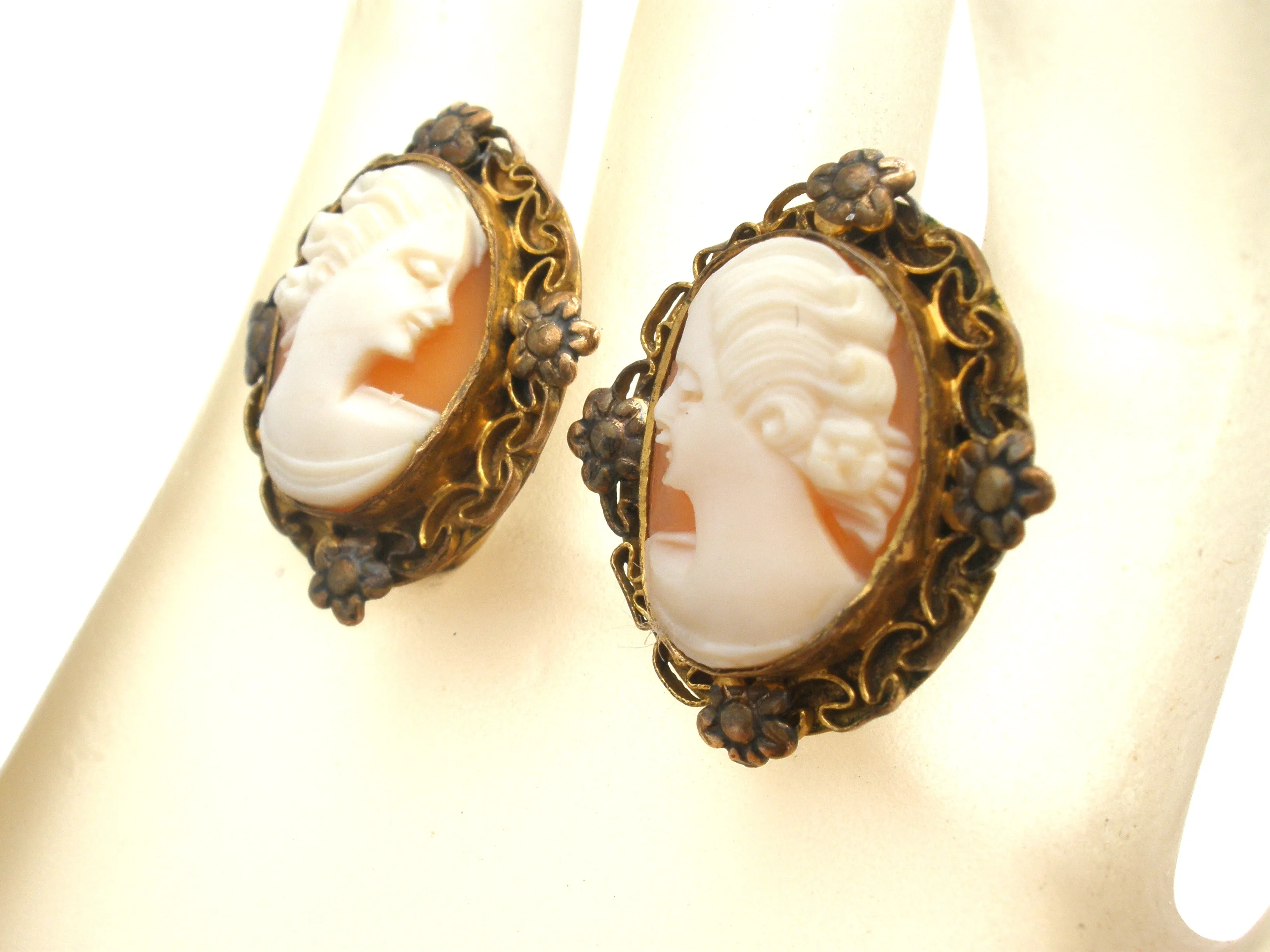 12K Gold Filled Cameo Earrings Vintage
