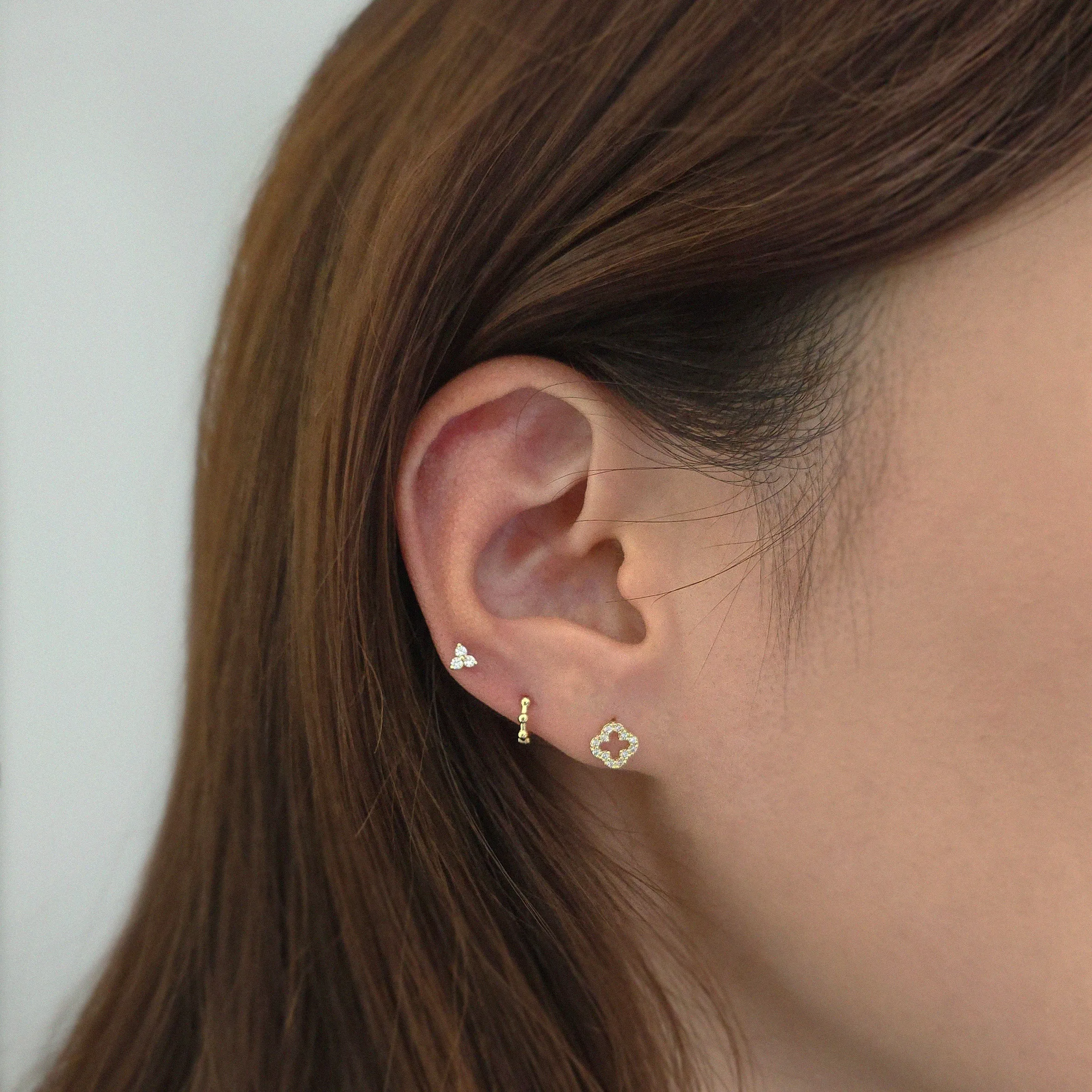 14K Crystal Clover Cartilage Earring