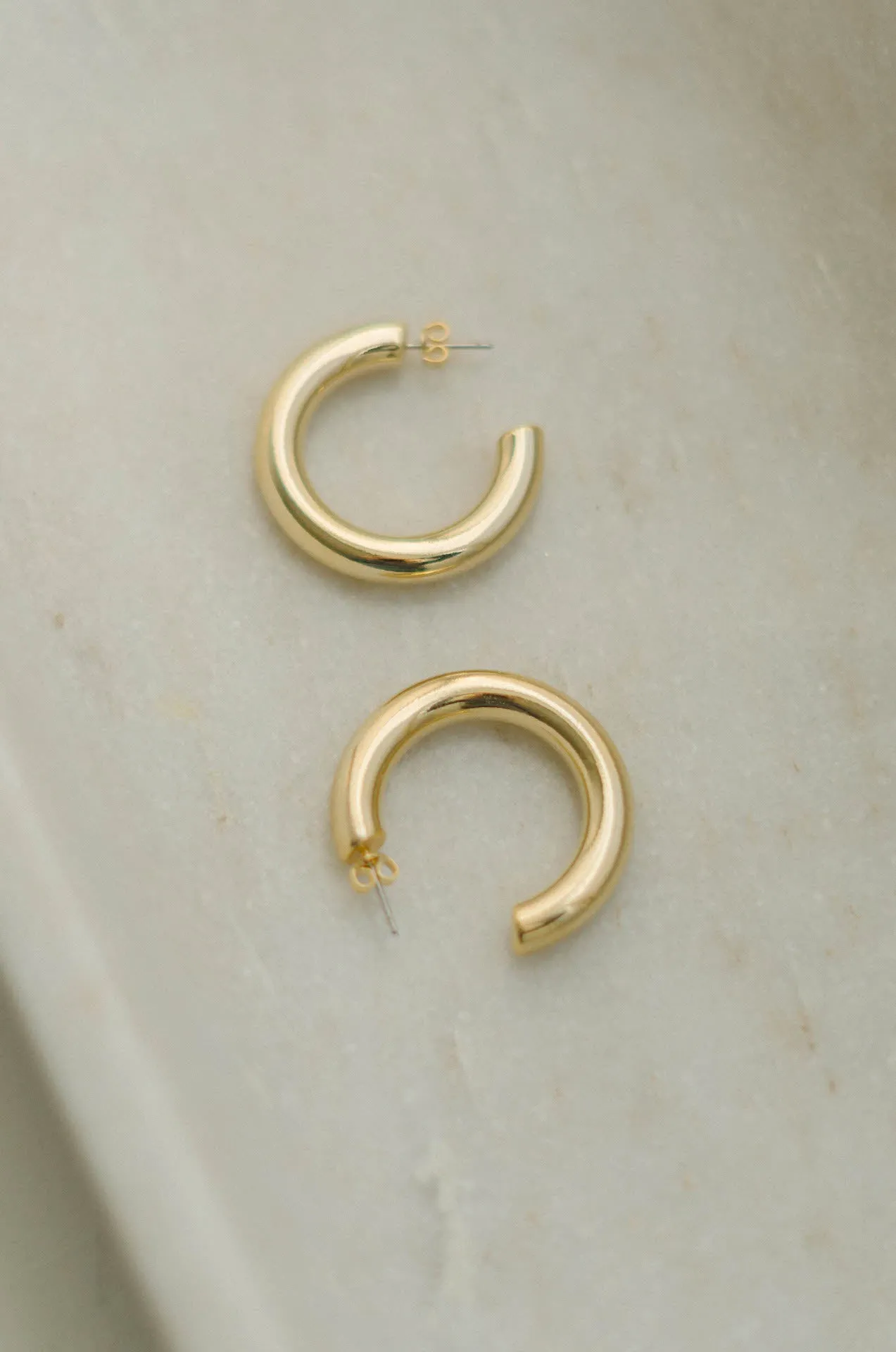 14K Gold Chunky Hollow Hoop Earrings