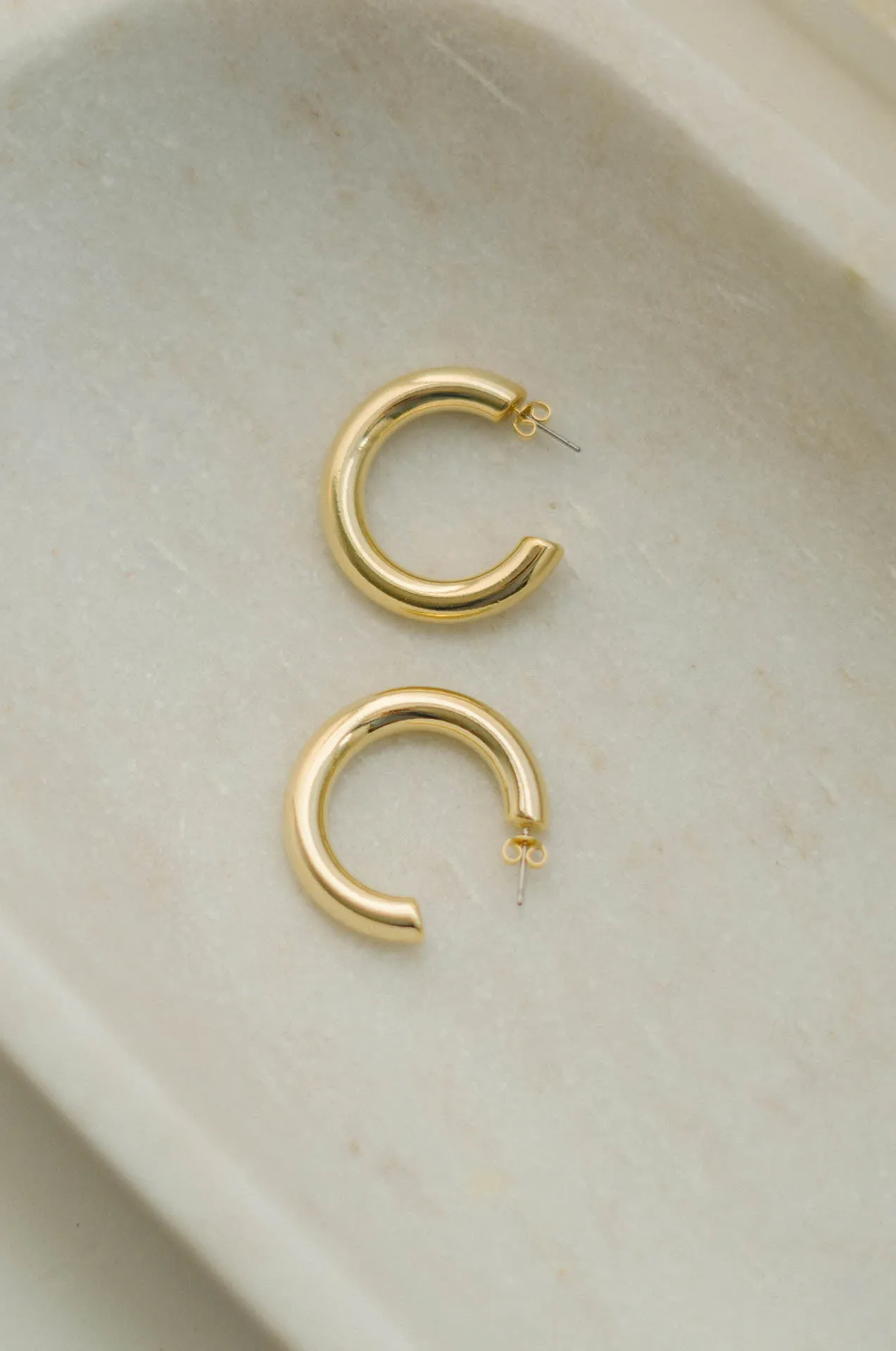 14K Gold Chunky Hollow Hoop Earrings