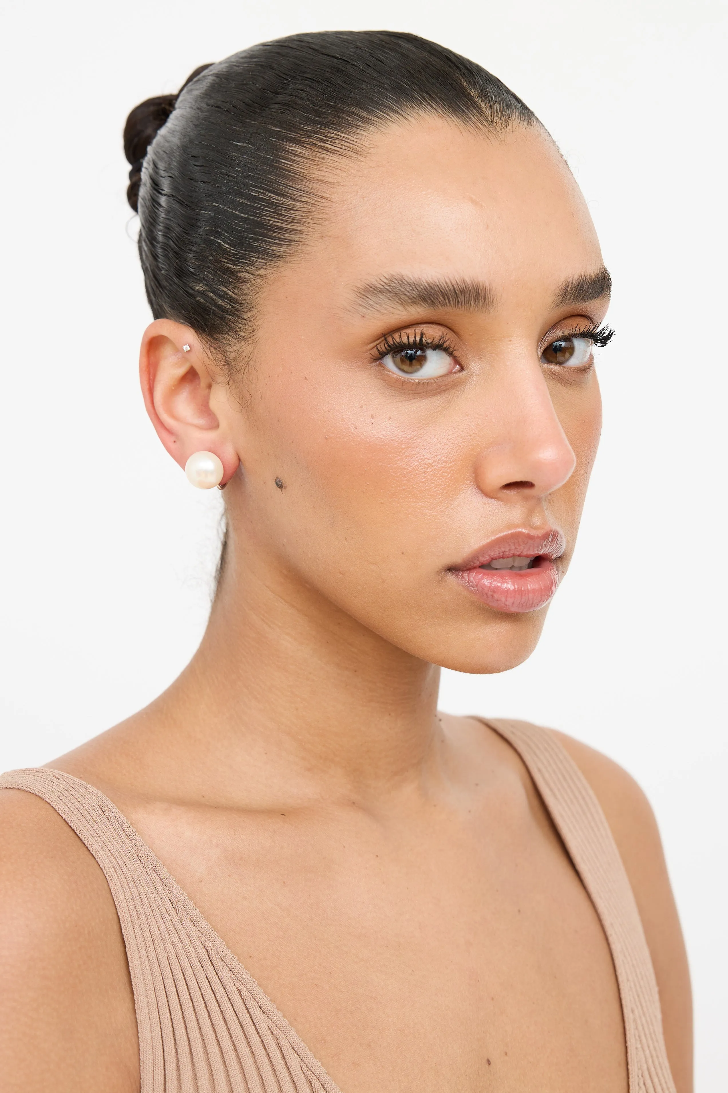 14K White Gold Freshwater Culture Pearl Earrings
