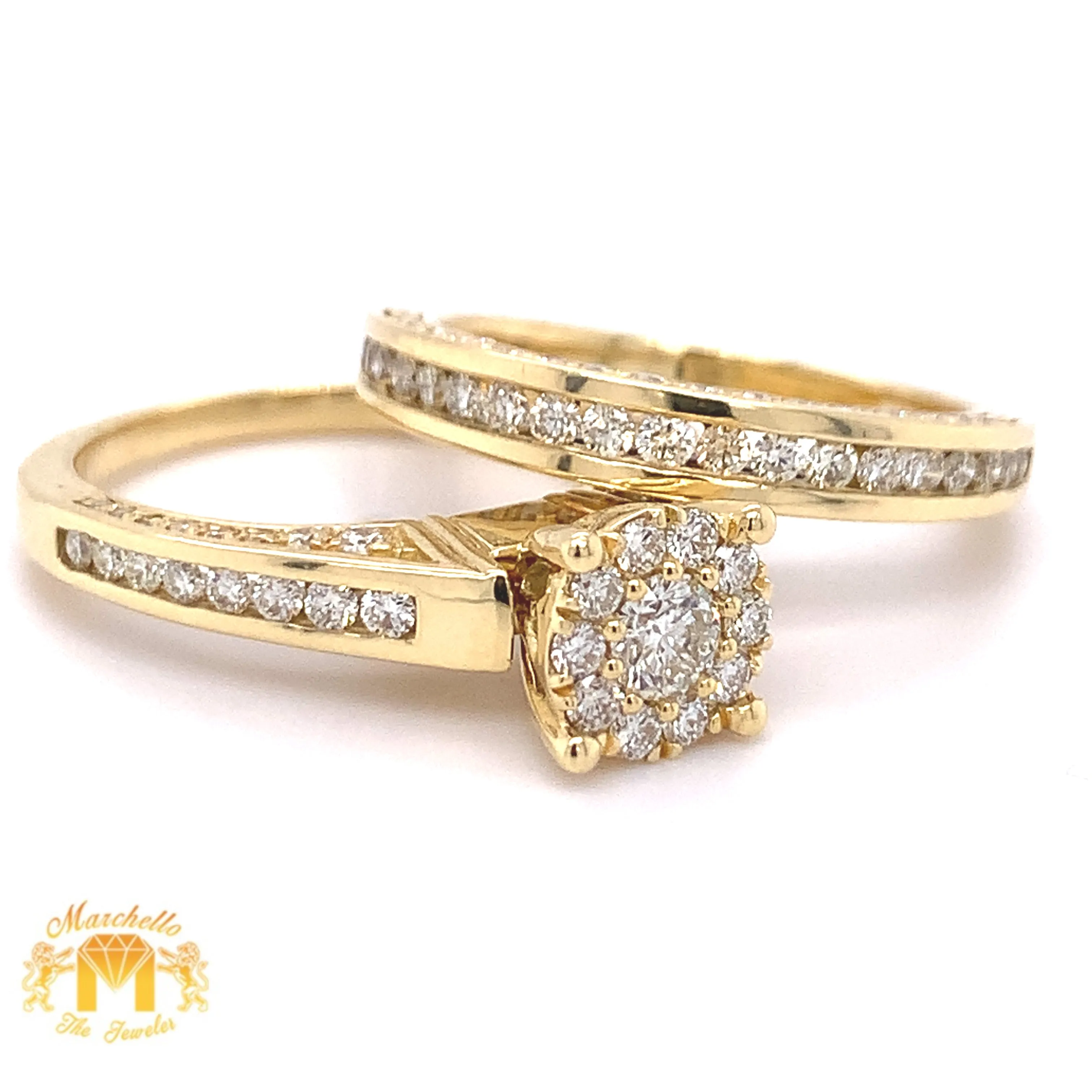 18k Gold 2-piece Bridal Set and  Round Solitaire Diamond's with Halo  (diamonds on the edges)