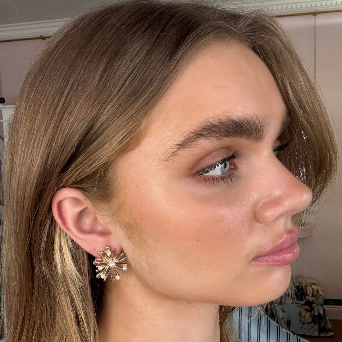 5 for 60% Off - Pearl Star Studs: The Penny