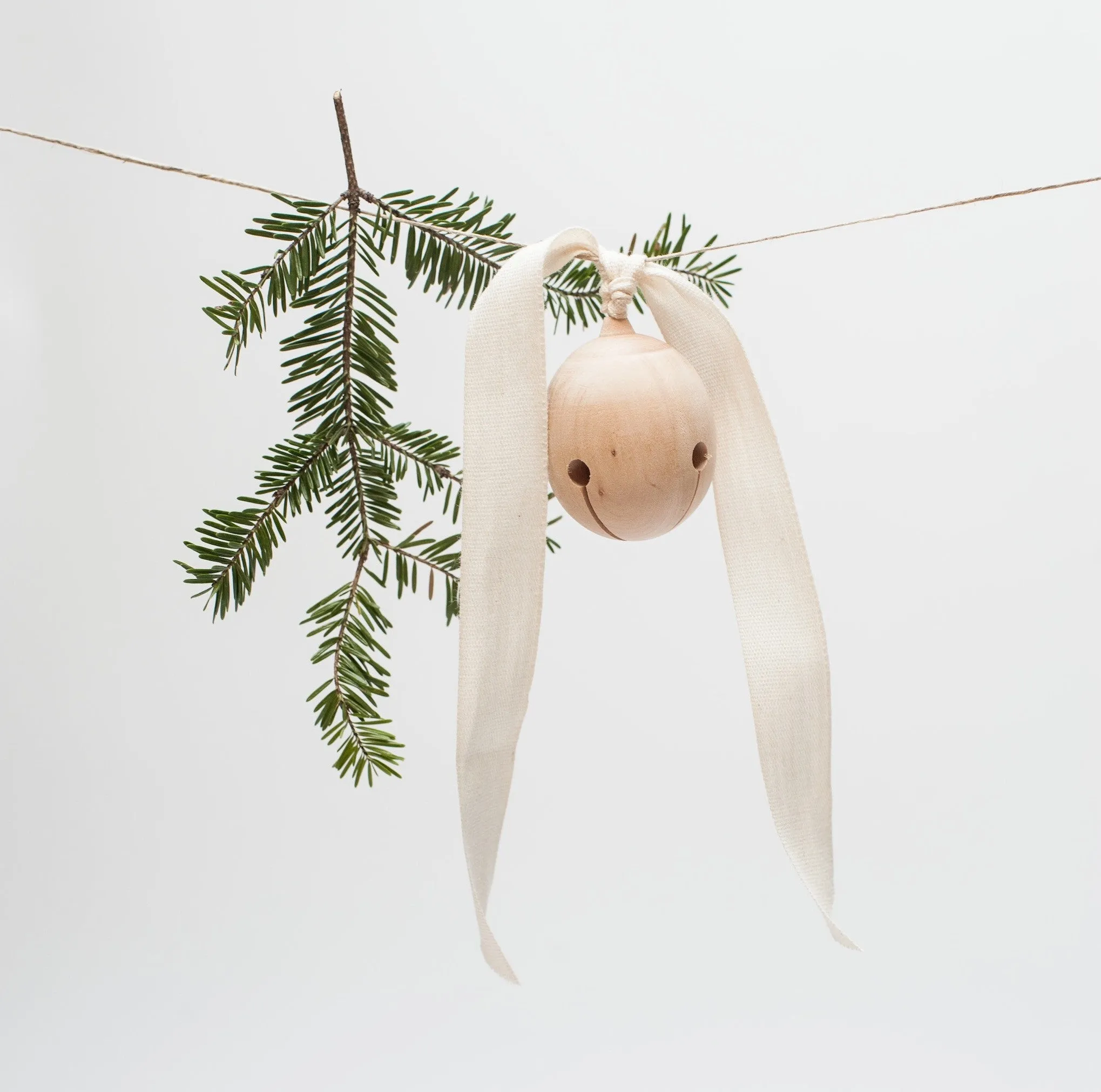 5 wooden bells