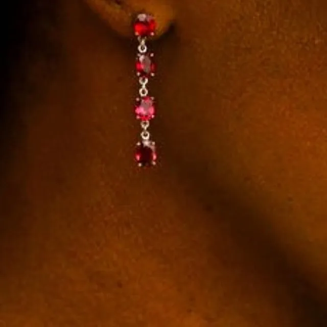 8ct Natural Oval Red Garnet Pin Dangle Earrings