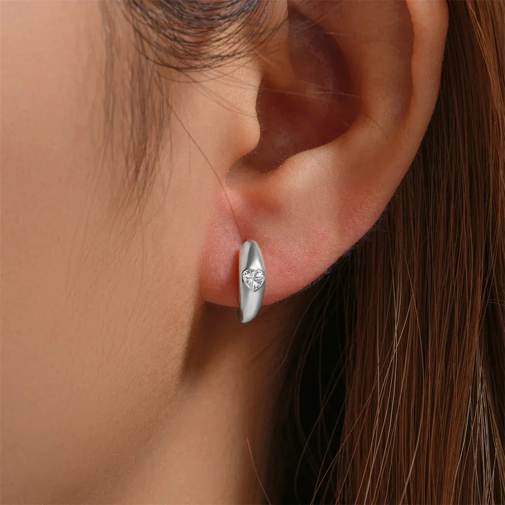 925 Silver Glossy Heart-Shaped Zircon Hoop Earrings