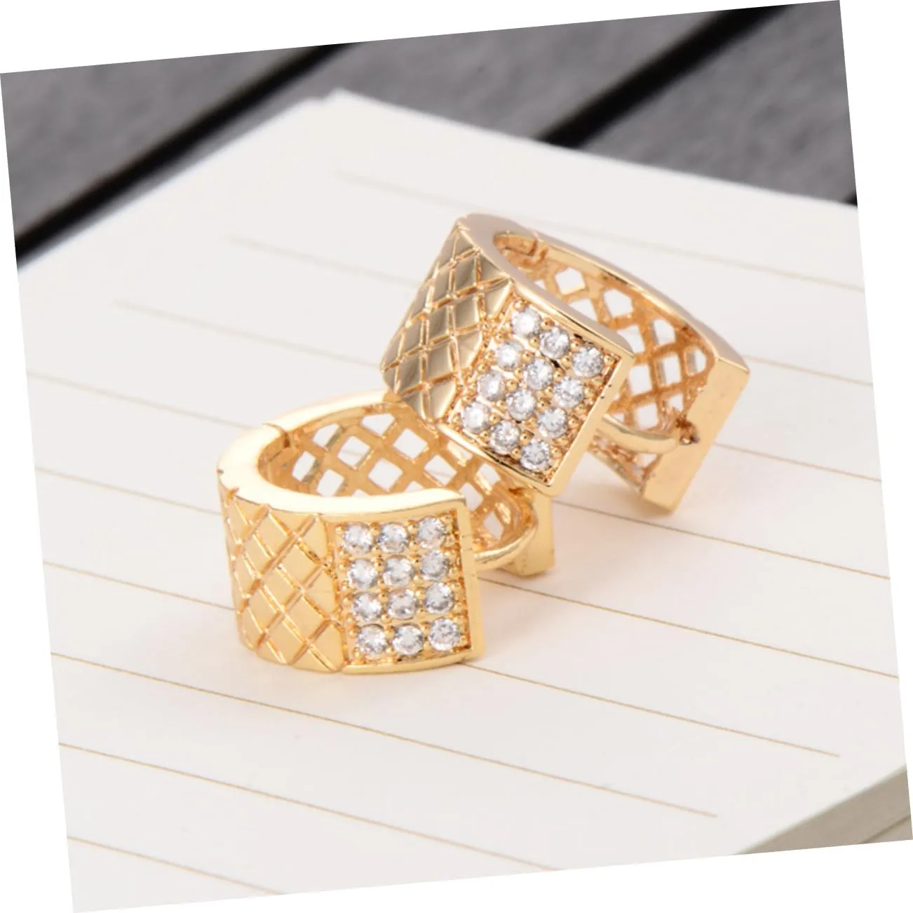Amosfun 2 Pairs post earrings for women gold filled earrings earings for women women’s earrings womens earrings
