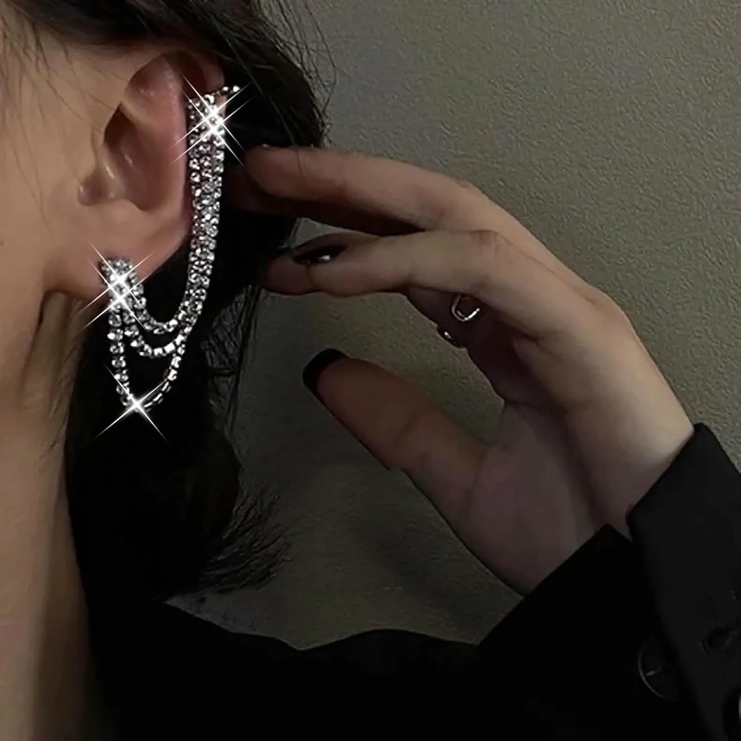 Andelaisi Boho Crystal Tassel Chain Earrings Rhinestone Tassel Cartilage Chain Earring Cz Tassel Chain Crawler Climber Earrings Sparkly Crystal Chain Long Dangle Earring Jewelry for Women(Gold)