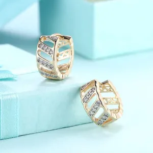 Austrian Crystal Curved Huggies in 18K Gold Plating - Hypoallergenic & Comfort Fit