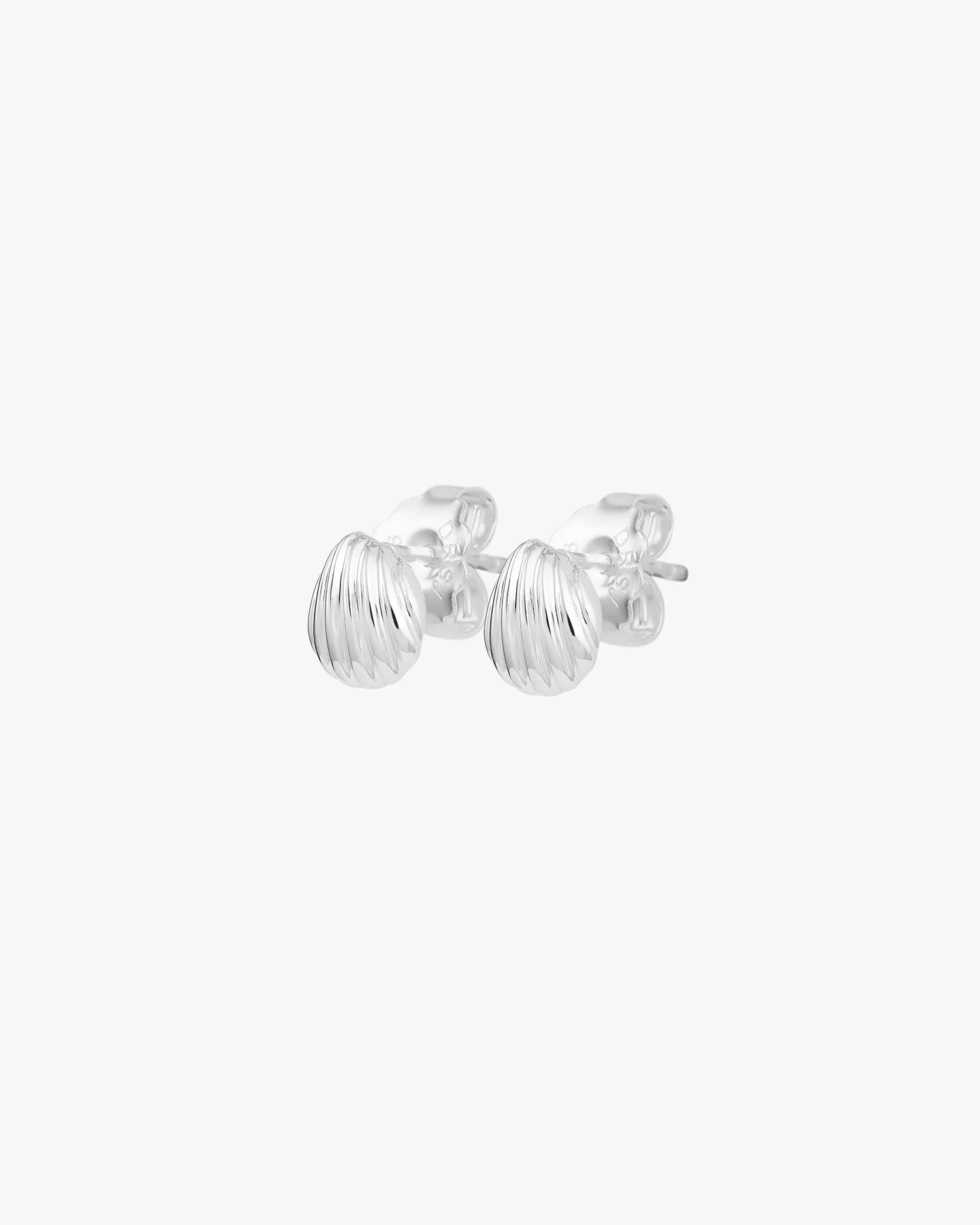 Beach studs silver