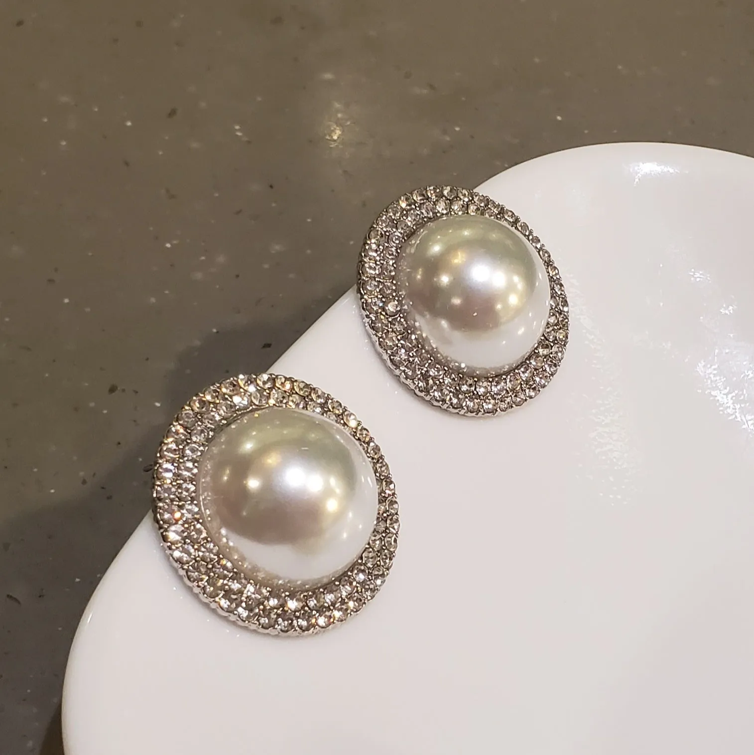 Big Pearl Studs Earrings With Sparkles | Style No. 211
