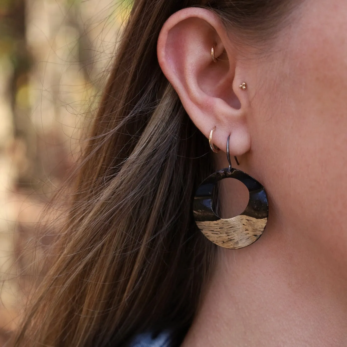 Black and Gold Wavy Hoop Earrings