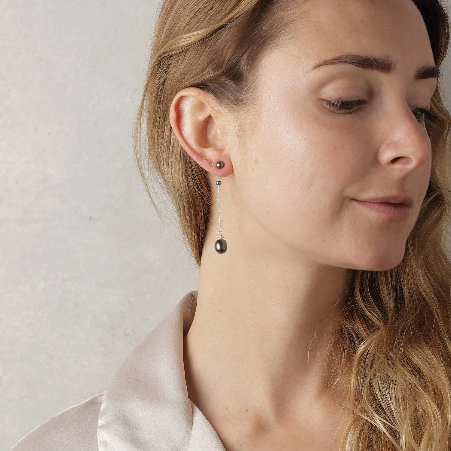 Black Freshwater Pearl 'Back To Basics' Long-Drop Silver Earrings