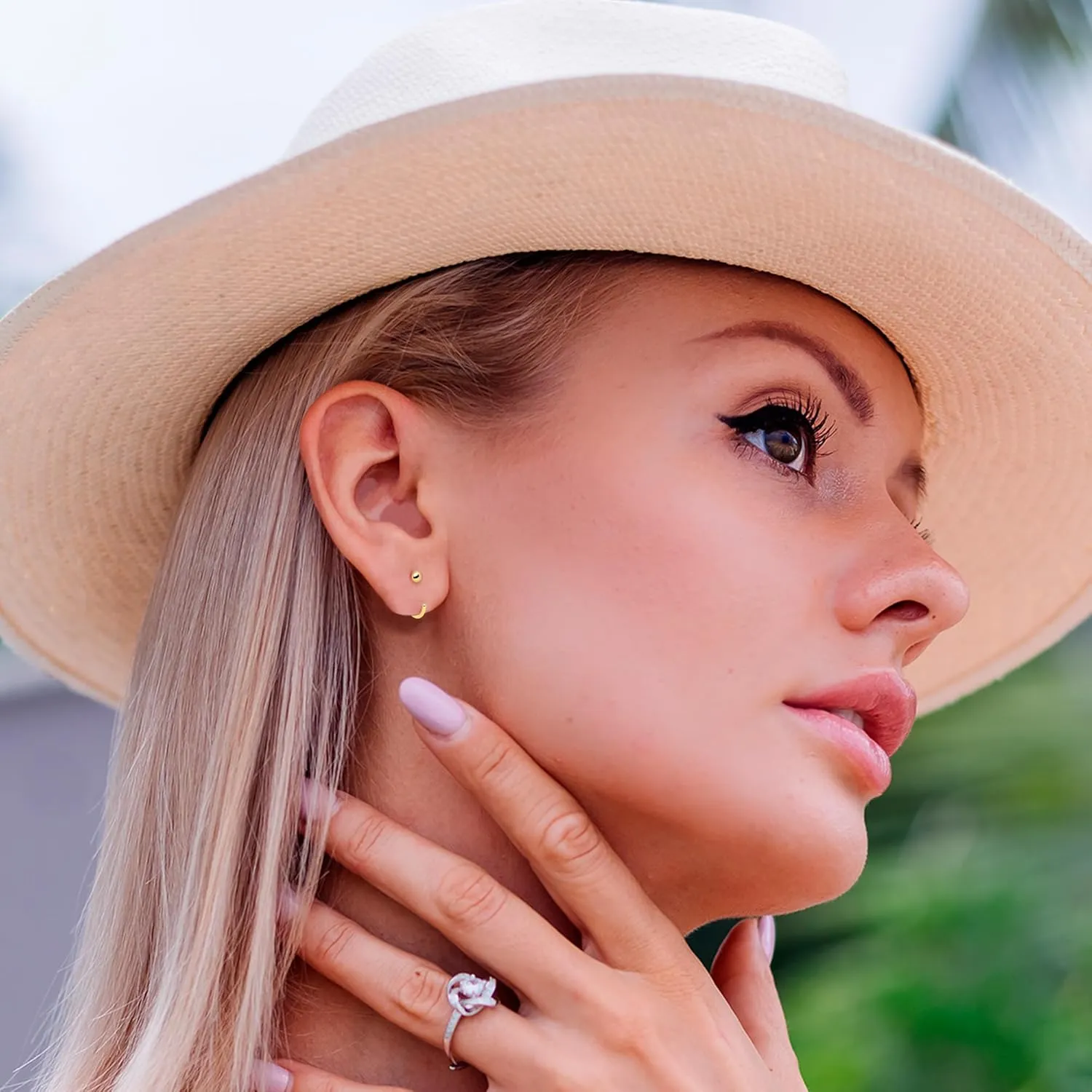Body Candy Half Hoop Implant Grade Titanium Dazzling Round Open Hoop Earrings for Women Huggie Hoops