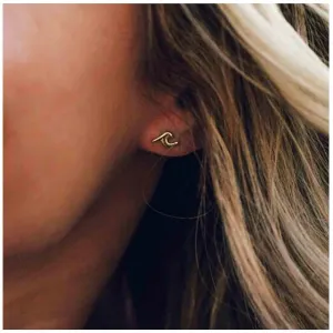 Bohemia Tiny Wave Earrings Gold Ocean Wave Studs Earrings Summer Beach Sea Earrings Minimalist Earrings Jewelry for Women
