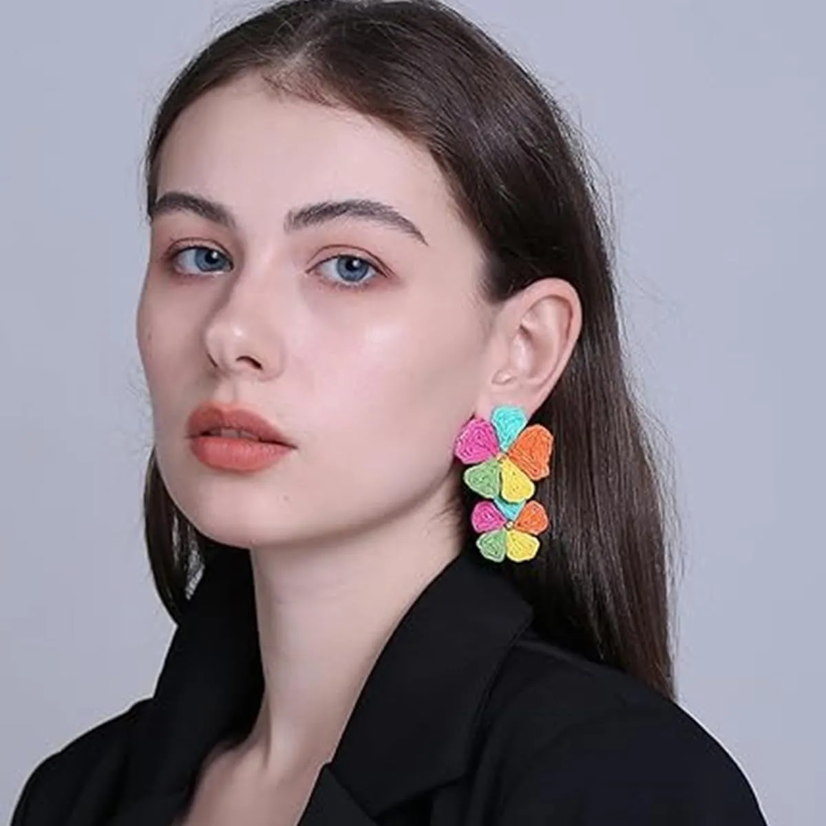 Boho Floral Raffia Earrings for Women Lightweight Flower Design Dangle Earrings Spring Summer Trendy Accessories for Outfits