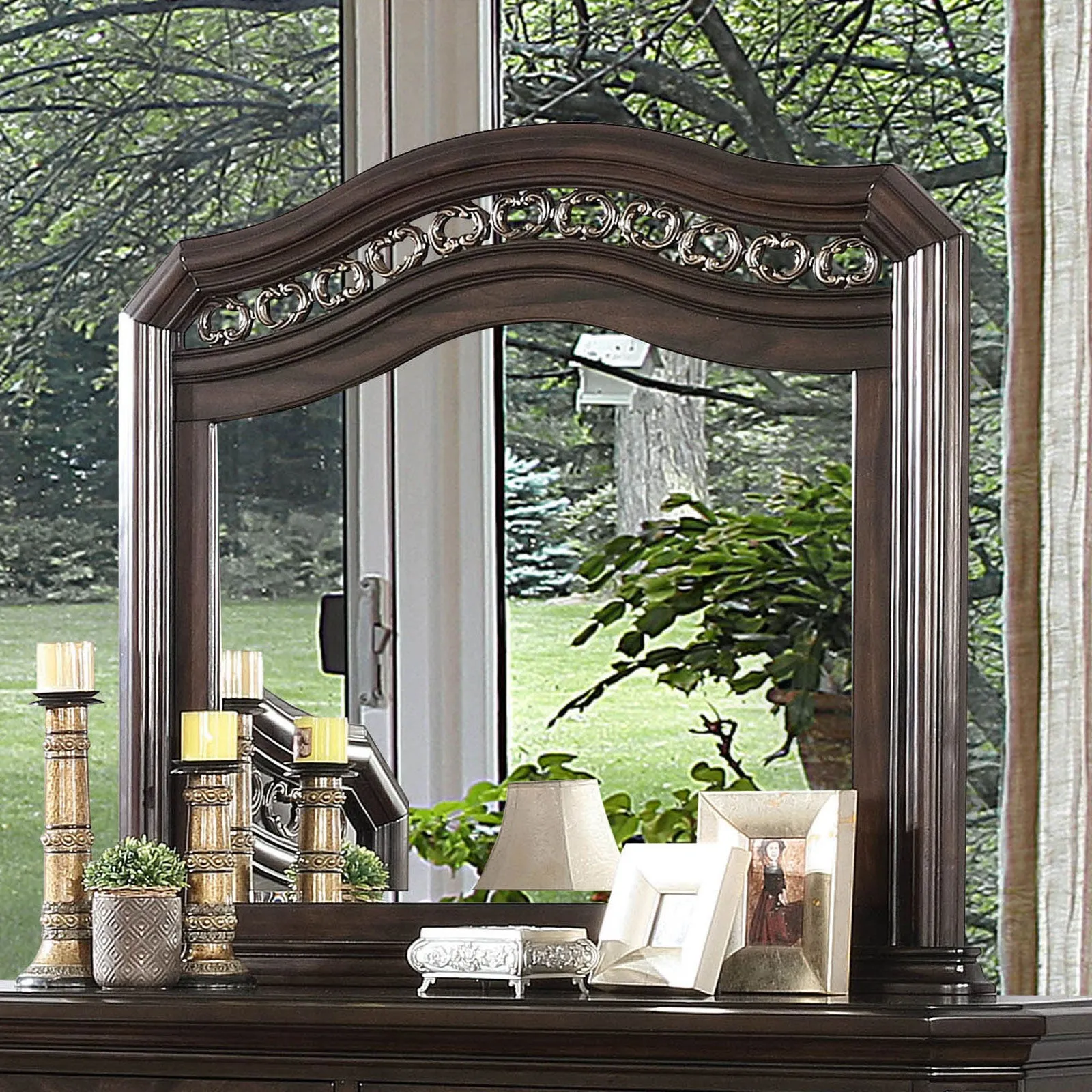 Calliope Espresso 5 Pc. Queen Bedroom Set w/ 2NS