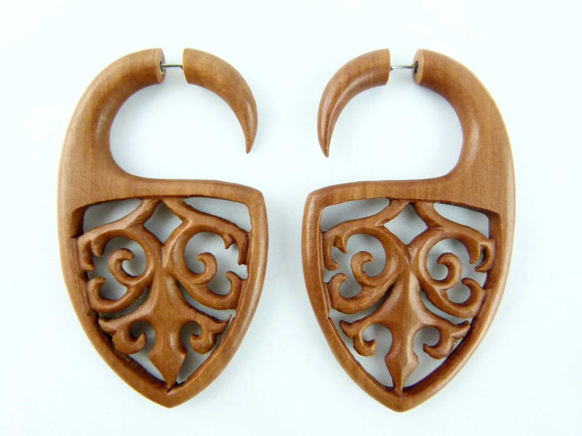 Carved Wooden Hanging Plugs - (Pair) - A040