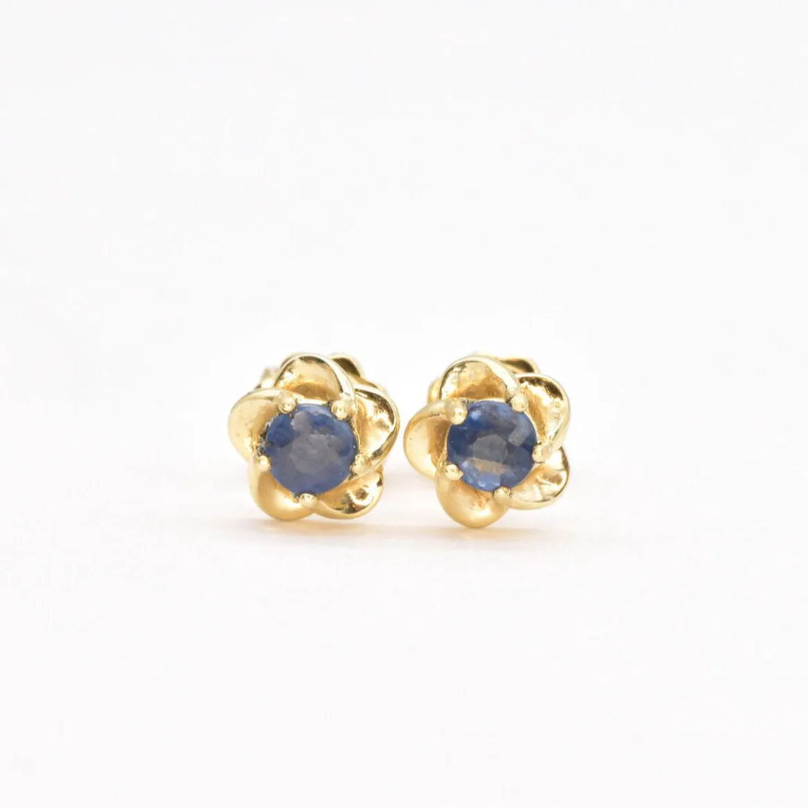 Certified Sapphire Earrings - Solid 14k Gold Sapphire Studs - Dainty Flower Gold Earrings