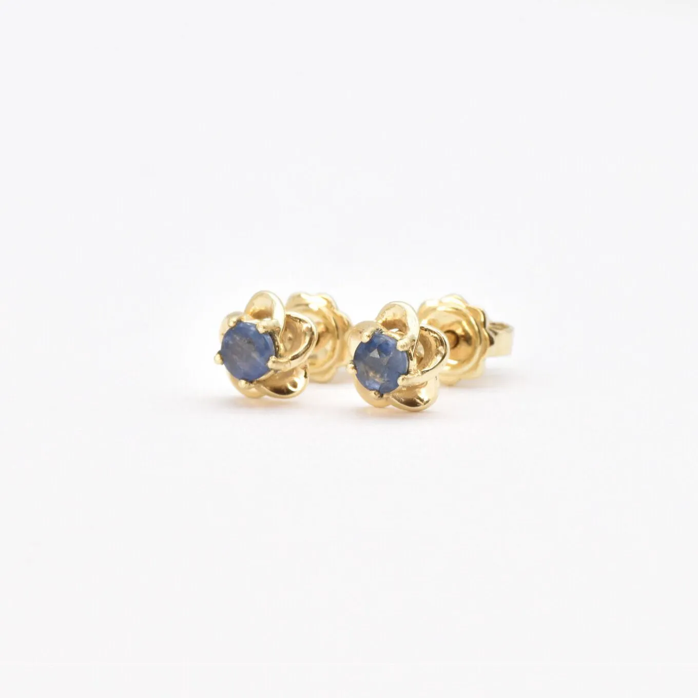Certified Sapphire Earrings - Solid 14k Gold Sapphire Studs - Dainty Flower Gold Earrings