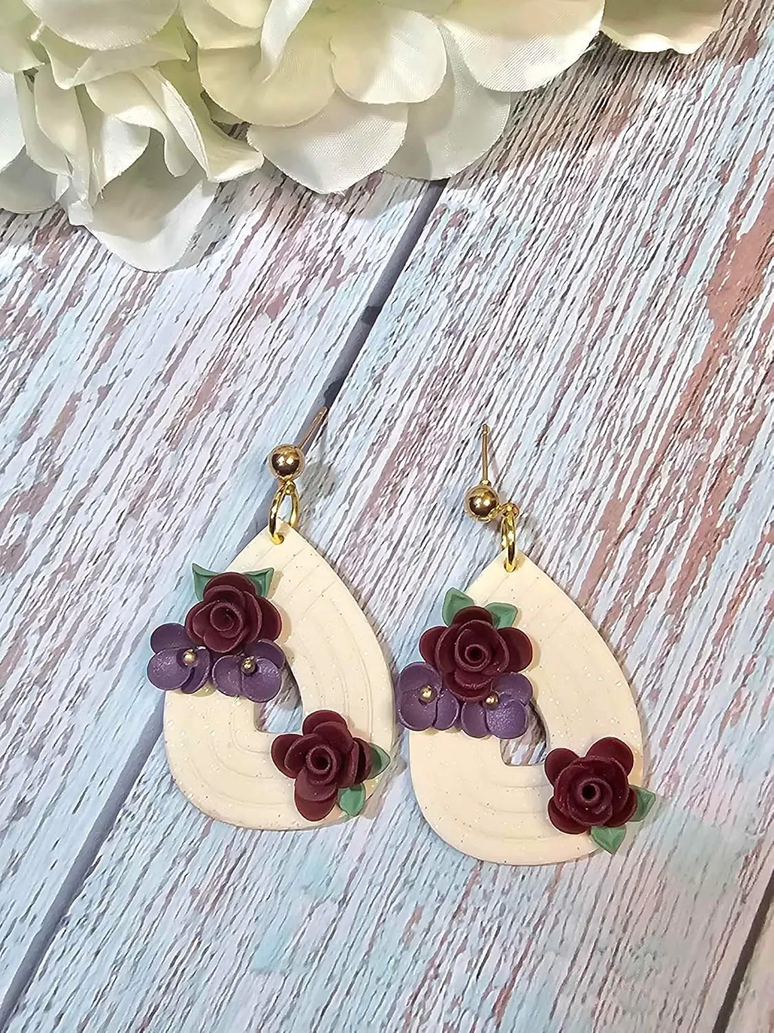 Clay Earrings - Teardrop shape earrings with floral design - Polymer clay (White)