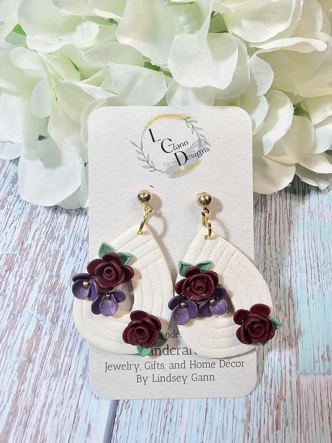 Clay Earrings - Teardrop shape earrings with floral design - Polymer clay (White)