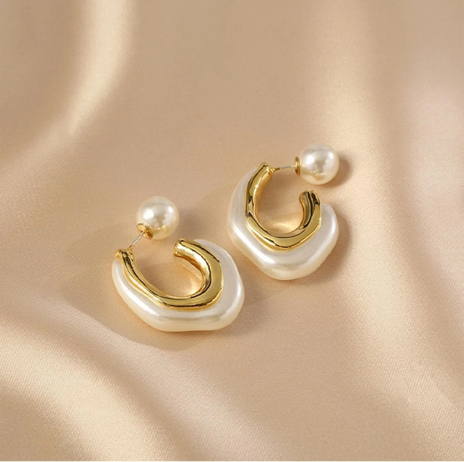Clear Hoop Earrings for Women Lucite Earrings Transparent Resin Rectangle Earrings Irregular Ice Cube Earrings Gold Huggie Earrings Jewelry