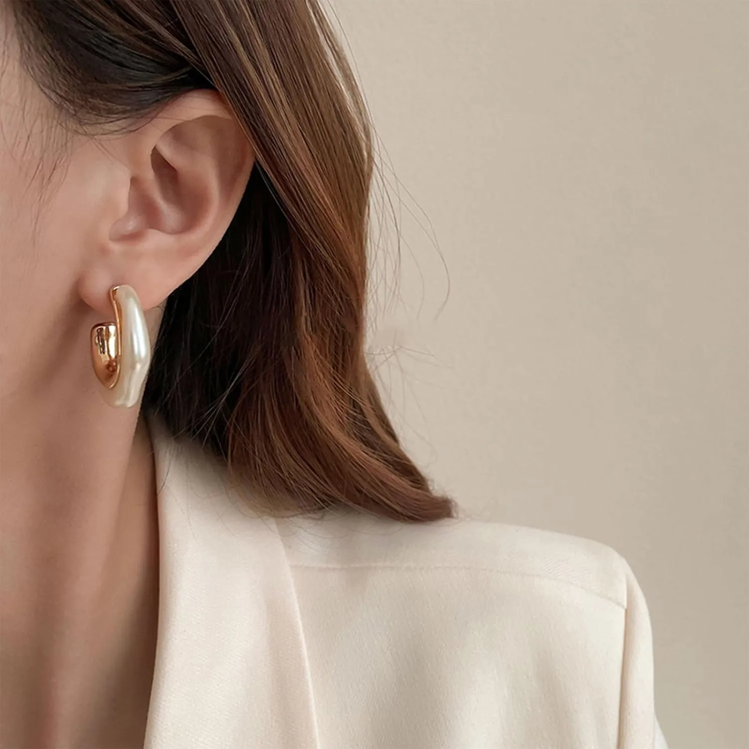Clear Hoop Earrings for Women Lucite Earrings Transparent Resin Rectangle Earrings Irregular Ice Cube Earrings Gold Huggie Earrings Jewelry
