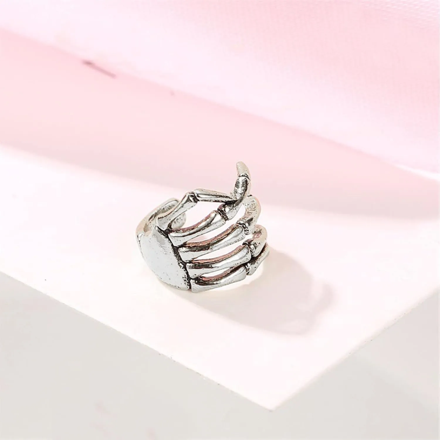 Clip on Hoop Earrings Punk Clip Spine Hand Ear Ears Earrings Clip Personality Ear Style No Pierced Earrings Quirky Rings