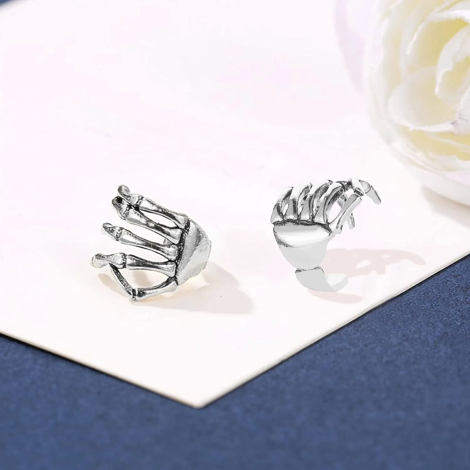 Clip on Hoop Earrings Punk Clip Spine Hand Ear Ears Earrings Clip Personality Ear Style No Pierced Earrings Quirky Rings