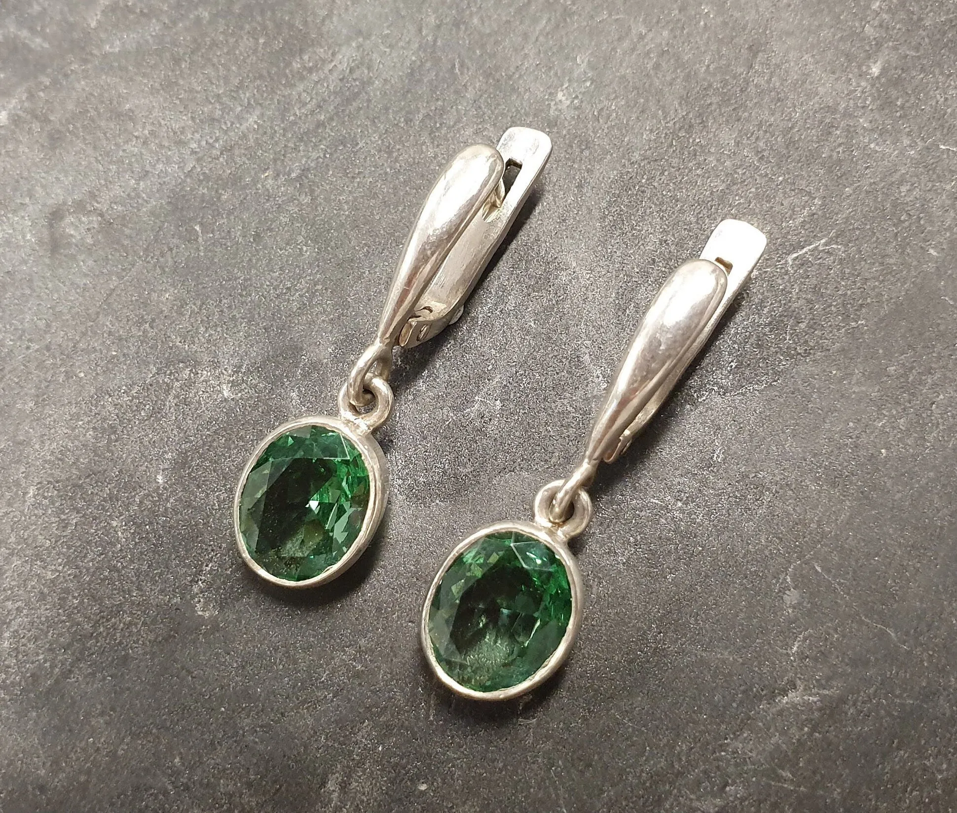 Dangling Mint Green Earrings - Emerald Drop Earrings - Vintage Oval Earrings