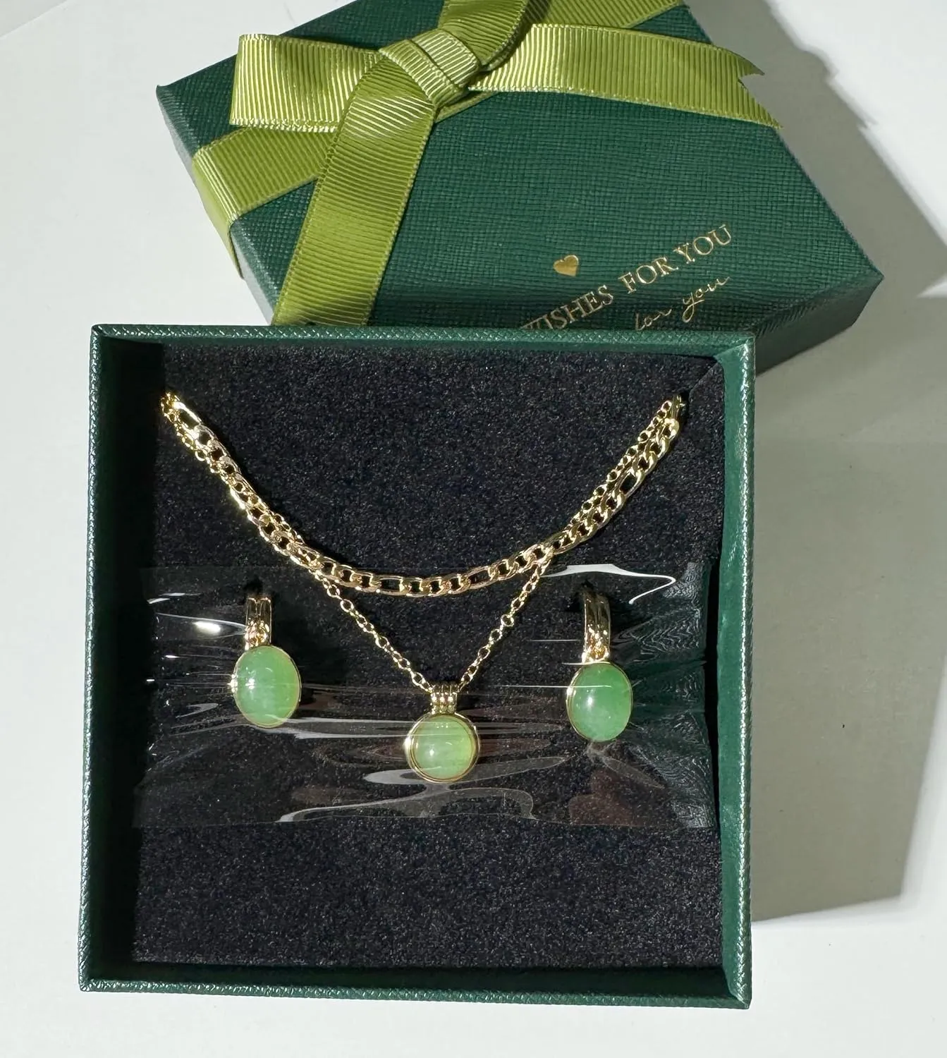 DISTANT DRUMS Simple Natural Green Aventurine Stone Jewelry Set for Women,Hoop Earrings,Bracelet,Necklace,18K Gold-plated Spiritual Gift,Fortunate Stone Jewelry,Choker