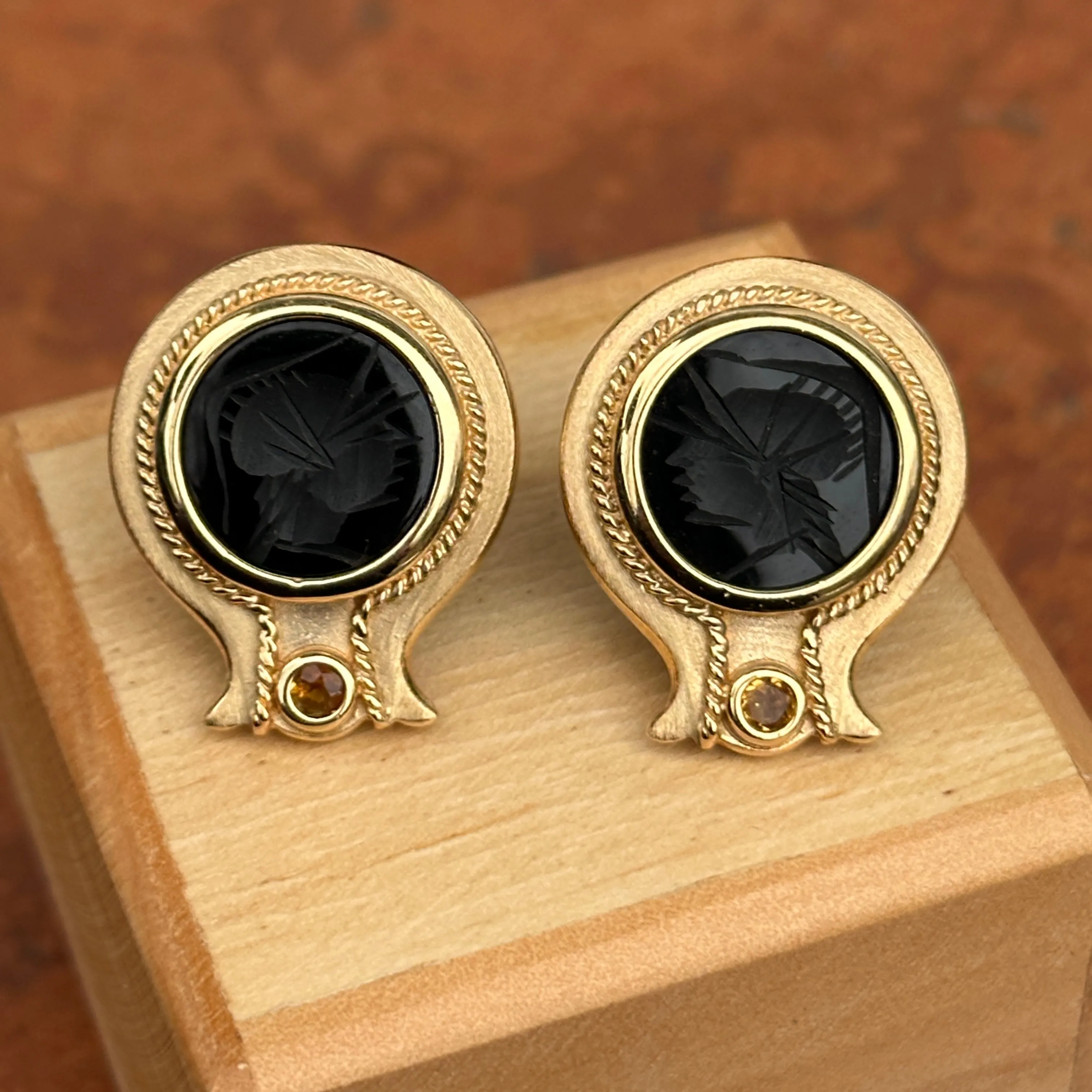 Estate 14KT Yellow Gold Byzantine Black Onyx Intaglio   Citrine Omega Earrings