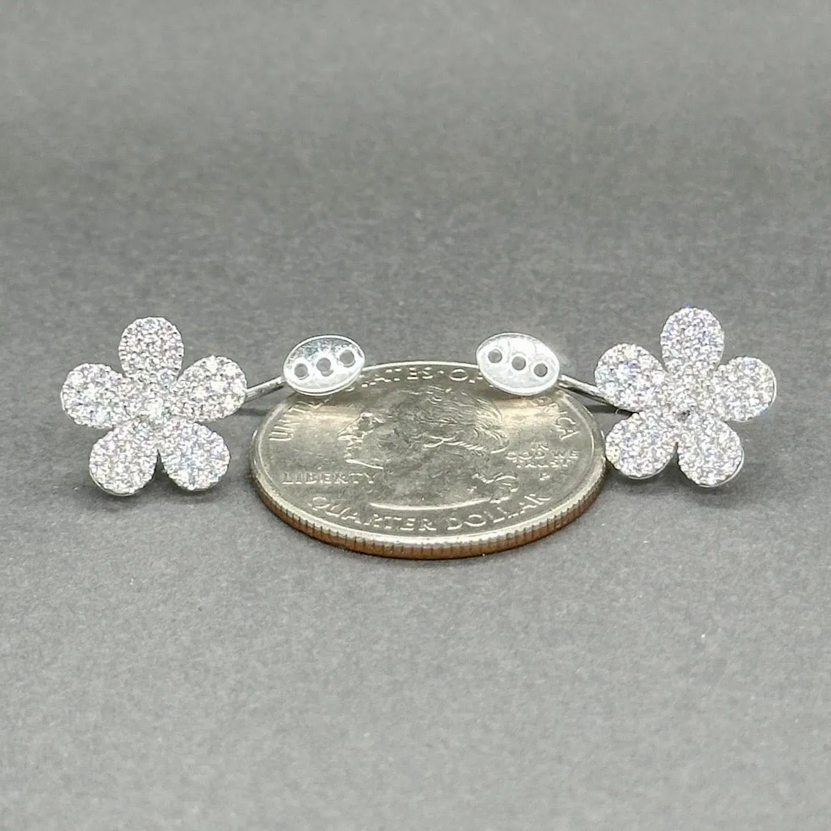Estate 18K W Gold 0.68ctw G-H/VS1-2 Diamond Flower Earring Enhancers