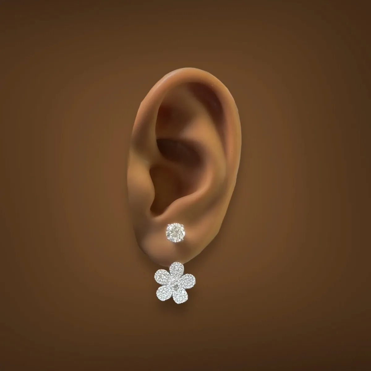 Estate 18K W Gold 0.68ctw G-H/VS1-2 Diamond Flower Earring Enhancers