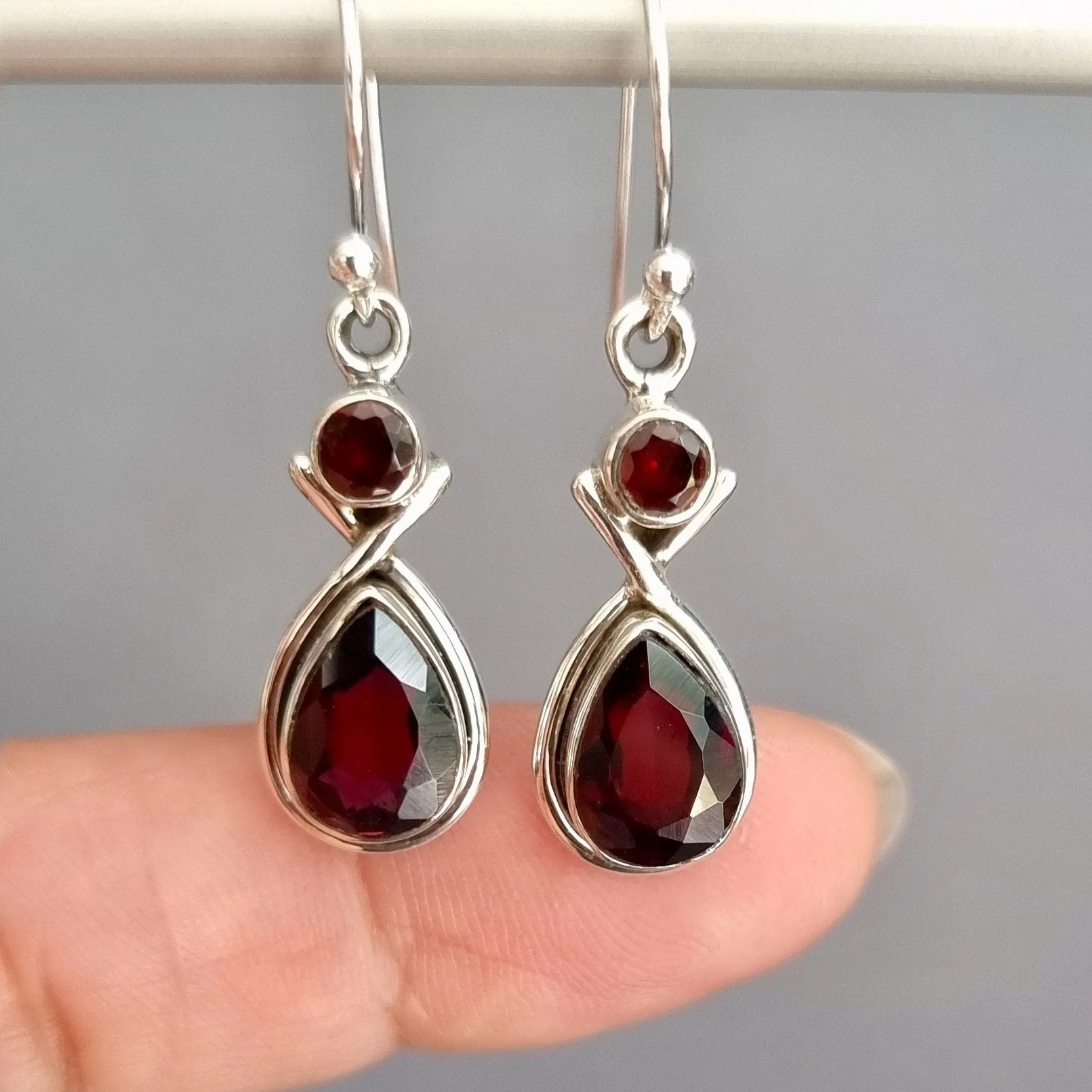 Facetted Garnet Multistone Teardrop Sterling Silver Earrings, E1GF