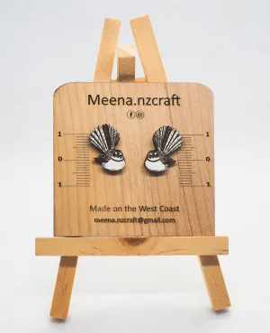Fantail (Pīwakawaka) Wooden Rimu Stud Earrings