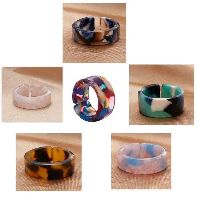 Fashion Colorful Acrylic Resin Geometric Round Transparent Rings Set