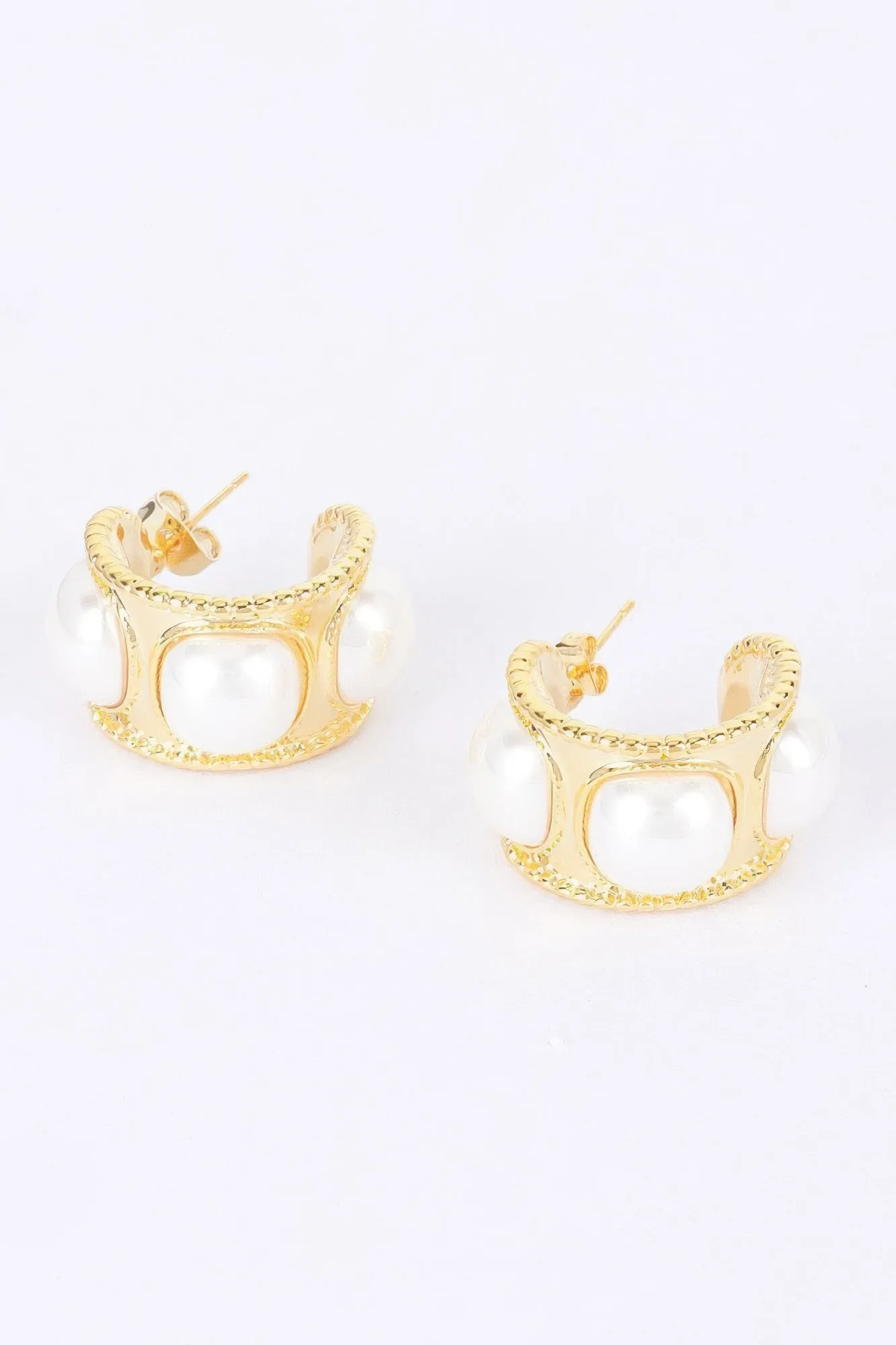 Faux Pearl Metal Mini Hoop Earring