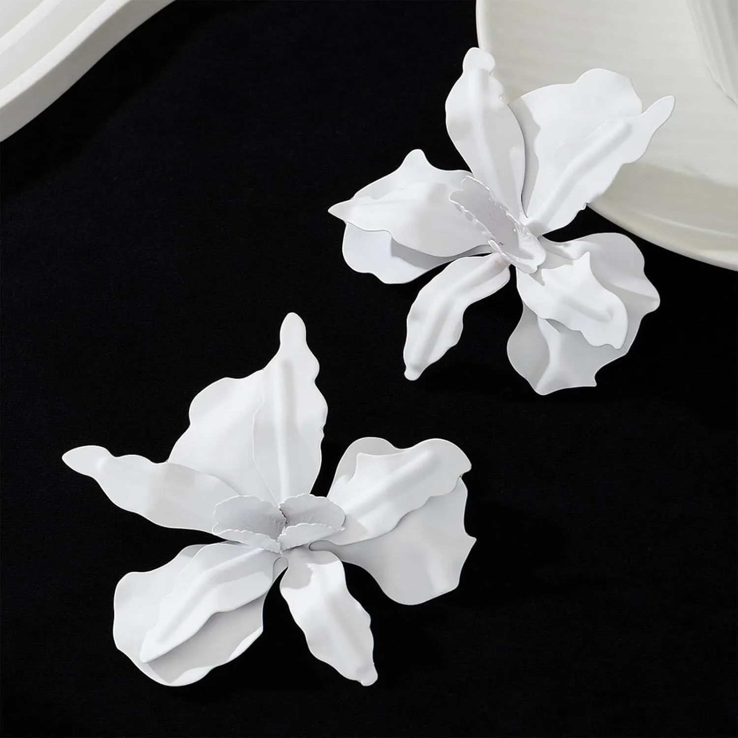 Flower Earrings for Women Large Floral Statement Jewelry Elegant 3D Floral Gift Accessories for Women