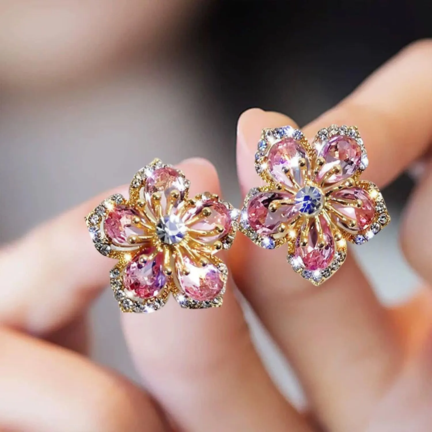 Flower Petal Stud Earrings for Women - Crystal Peach Blossom Wedding Floral Earrings - Minimalist Party Jewelry Gifts