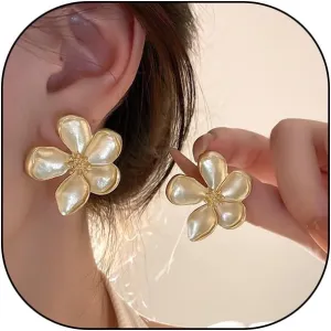 Gold Flower Statement Stud Earrings for Women Trendy Sweet Large Floral Drop Dangle Earrings Minimalist Blooming Petal Earrings Birthday Jewelry Gift