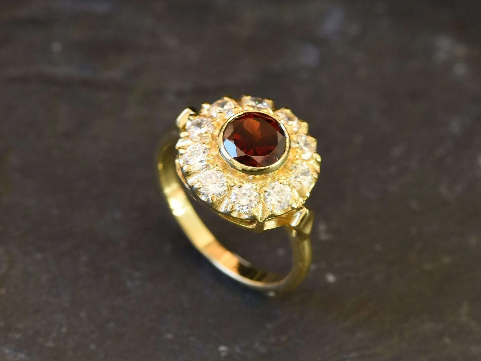 Gold Garnet Ring - Garnet Flower Ring - Red Vintage Ring