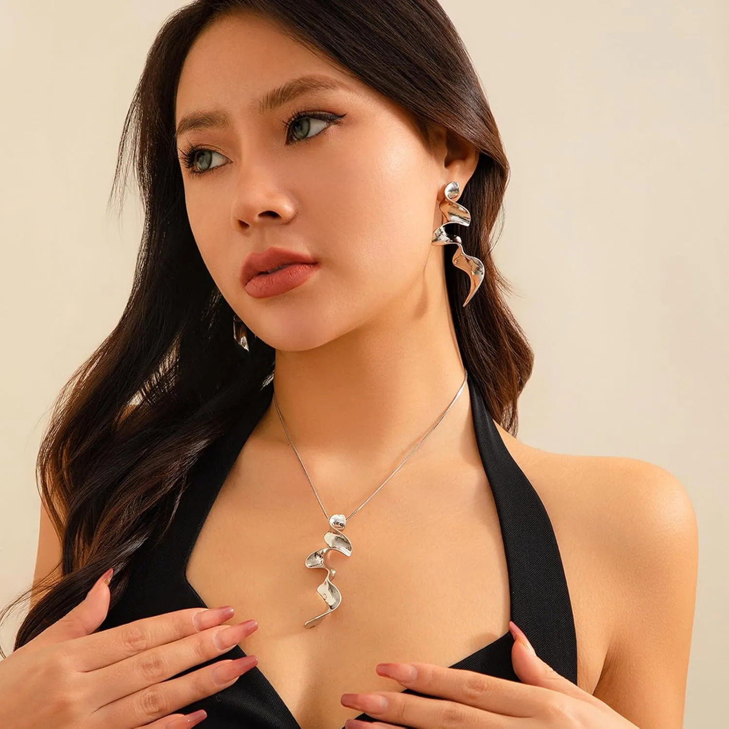 Gold Irregular Jewelry Set for Women Chunky Abstract Asymmetrical Dangle Earrings Melted Liquid Geometric Y Necklace Minimalist Necklace Earrings Set Trendy Twisted Jewelry Accessories