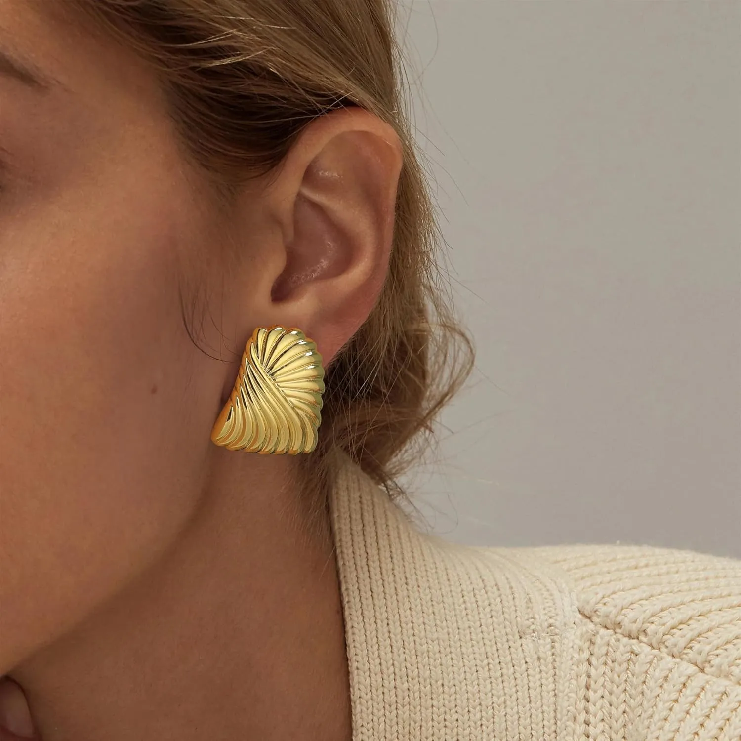 Gold Statement Earrings for Women Trendy Chunky Gold Earrings Geometric Earrings Wings Feather Textured Earrings Square Shell Textured Stud Earrings Fashion Jewelry