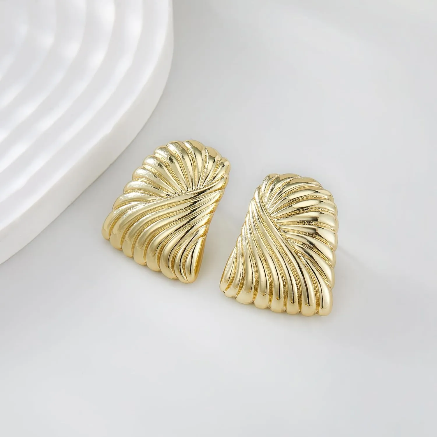 Gold Statement Earrings for Women Trendy Chunky Gold Earrings Geometric Earrings Wings Feather Textured Earrings Square Shell Textured Stud Earrings Fashion Jewelry