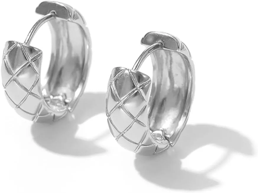 Gold Textures Chunky Hoop Dangle Earrings for Women Minimalist Silver Geometric Thick Metal Huggie Earrings Lightweight Statement Jewelry Gifts