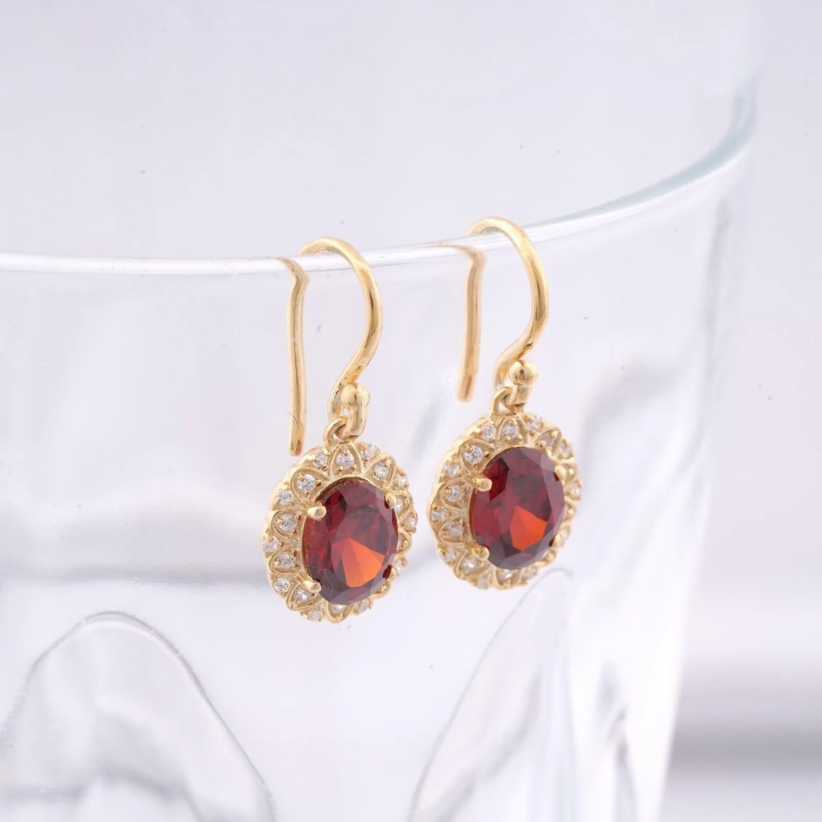 Golden Red Garnet Vintage Women’s Earrings
