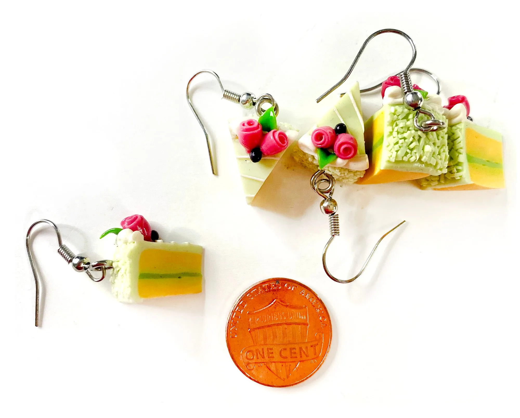 Handmade miniature food model earrings for Girls Teen - Slice Cake Lemon Cake